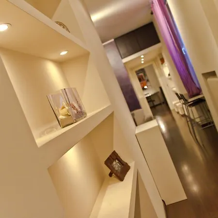 Guarneri Flat